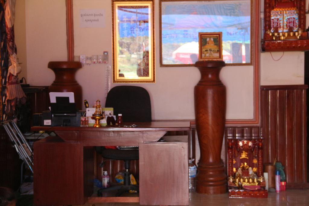 Villa Niron Siem Reap Bagian luar foto