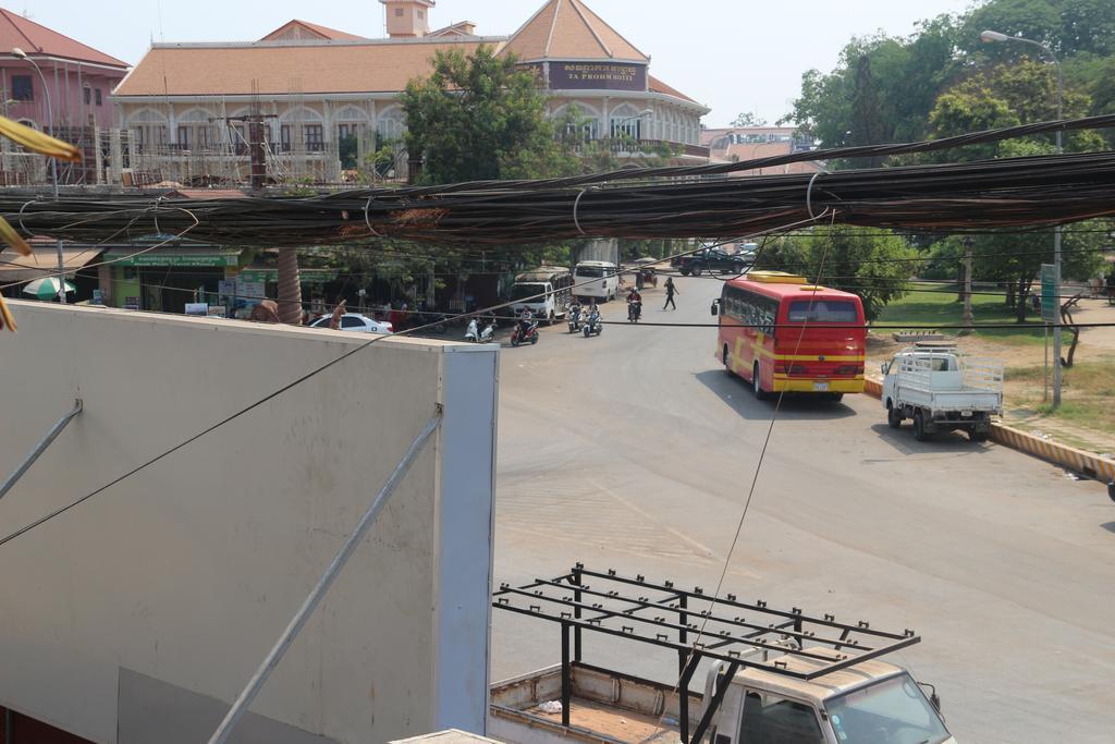 Villa Niron Siem Reap Bagian luar foto